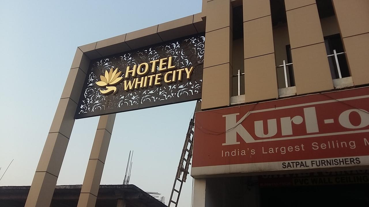Oyo 30415 Hotel White City Anandpur  외부 사진